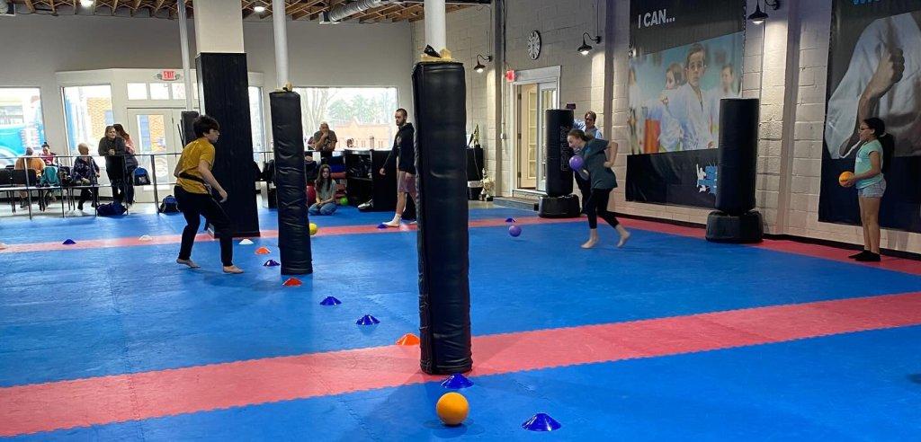 Sliding Descriptive Image