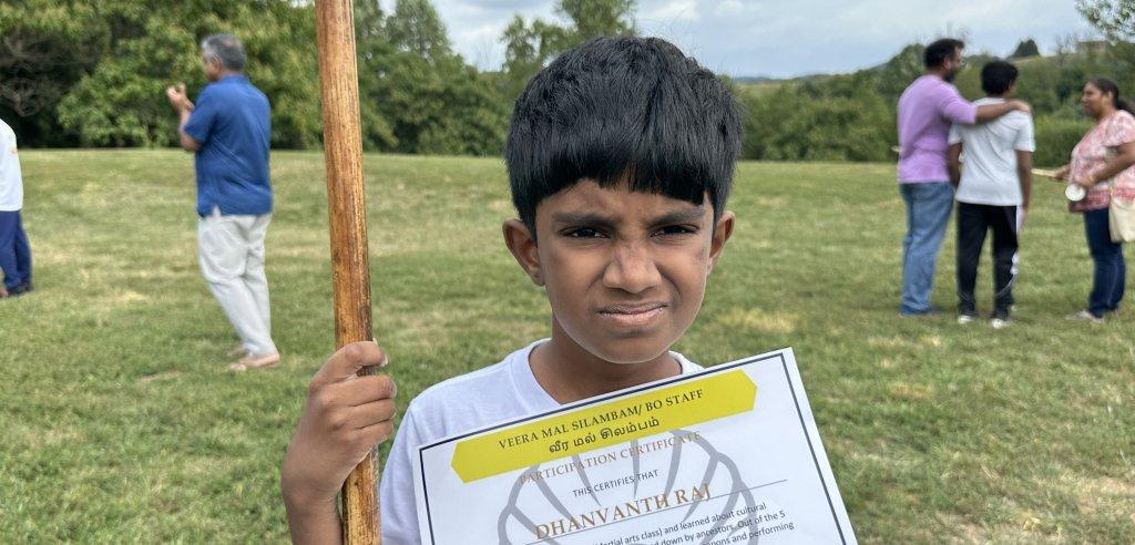 Sliding Descriptive Image