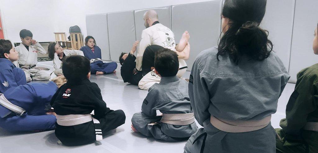 Sliding Descriptive Image