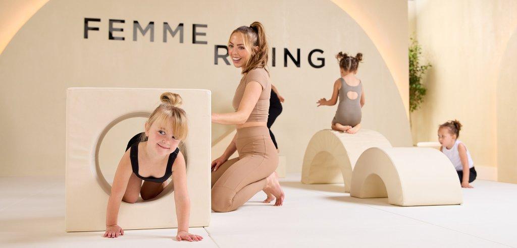 Sliding Descriptive Image