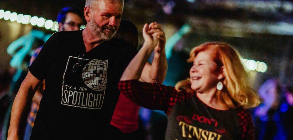 Sliding Descriptive Image