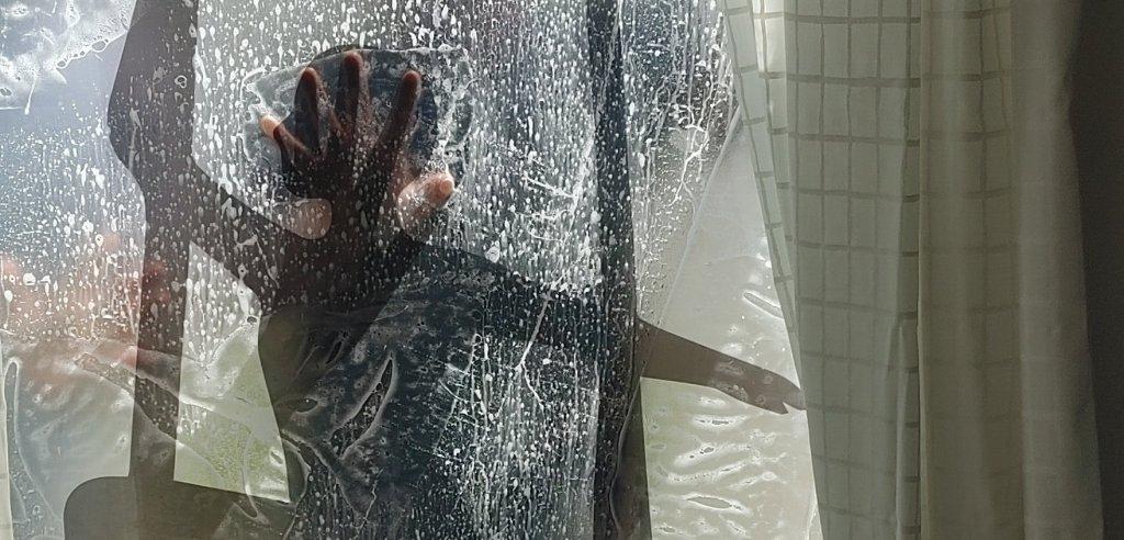 Sliding Descriptive Image