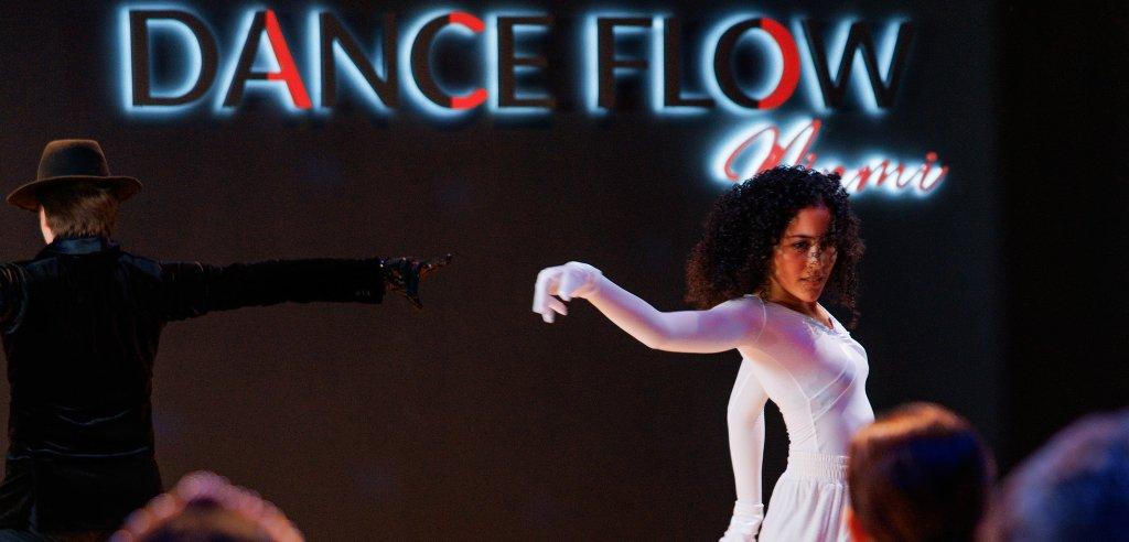 Sliding Descriptive Image