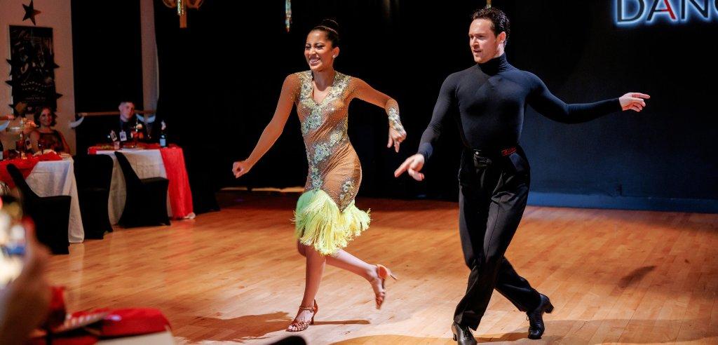 Sliding Descriptive Image