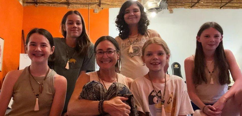 Sliding Descriptive Image