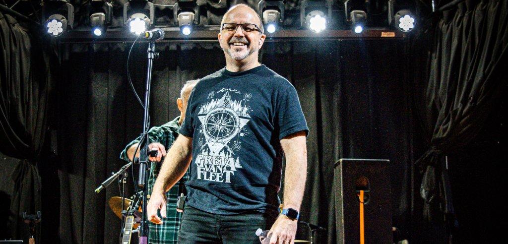 Sliding Descriptive Image