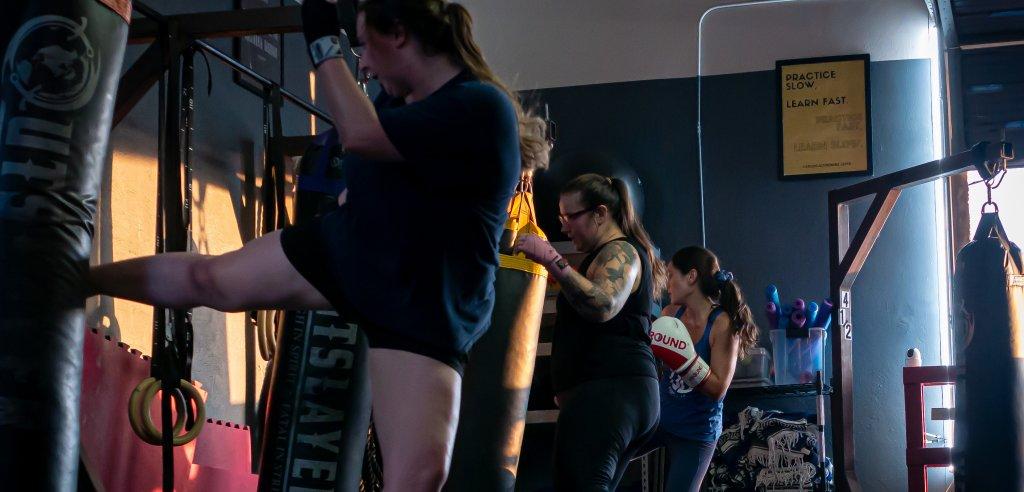 Sliding Descriptive Image