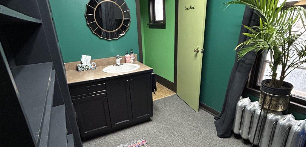 Sliding Descriptive Image