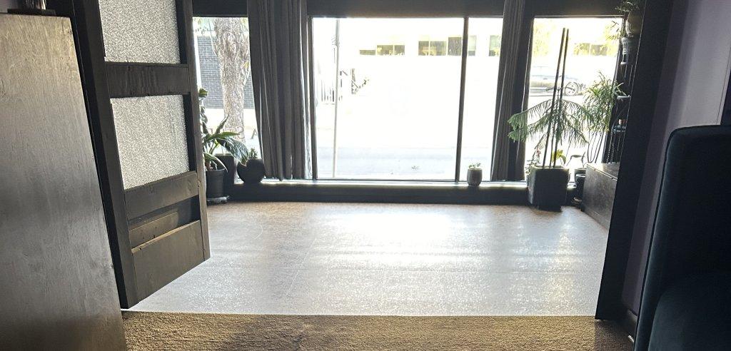 Sliding Descriptive Image