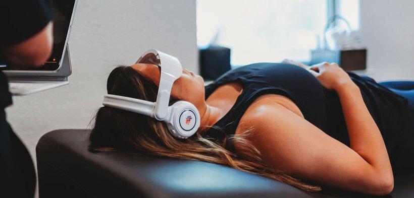 Sliding Descriptive Image