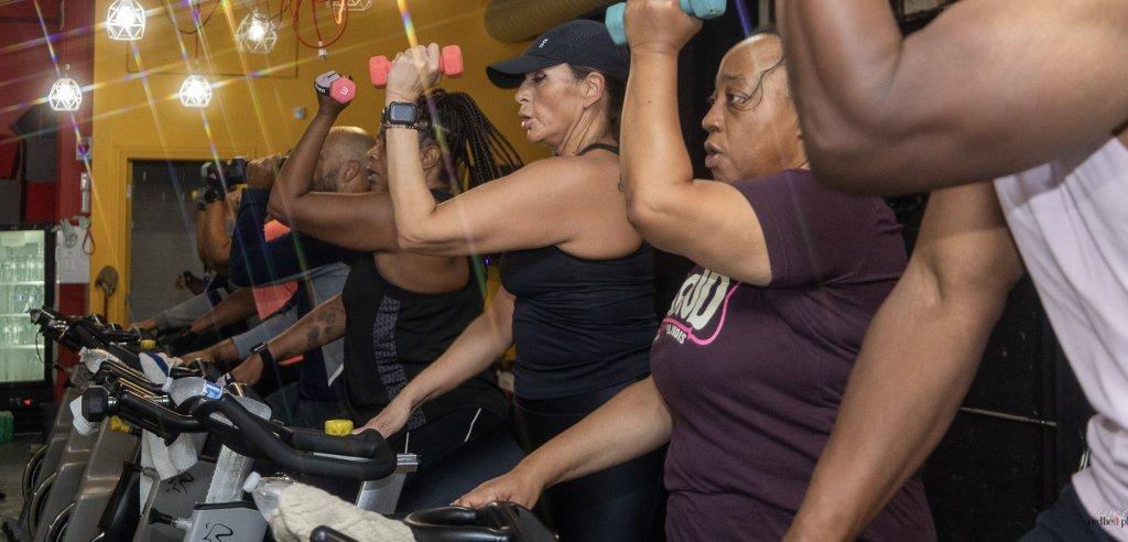 Sliding Descriptive Image