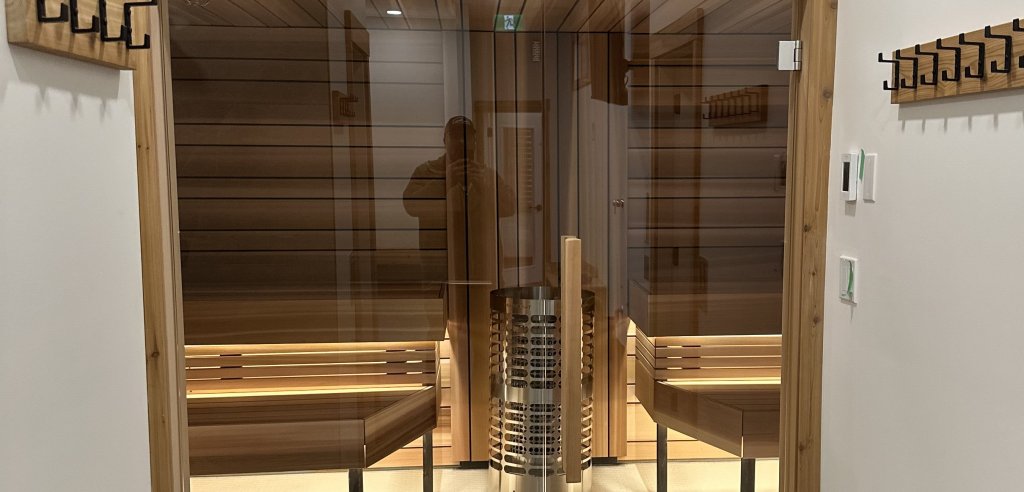 Sliding Descriptive Image