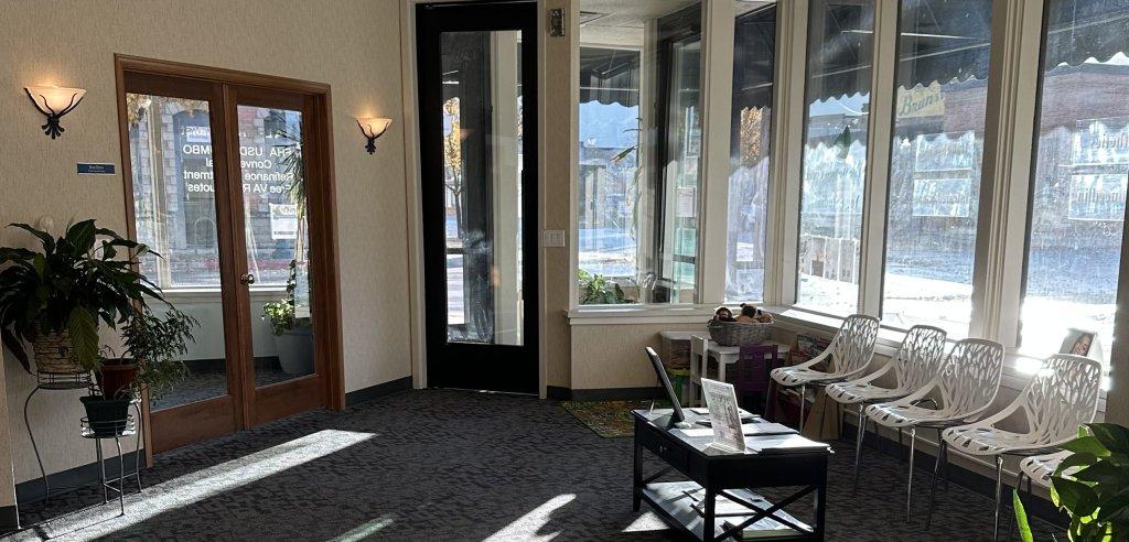 Sliding Descriptive Image