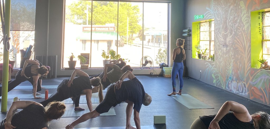 Sliding Descriptive Image