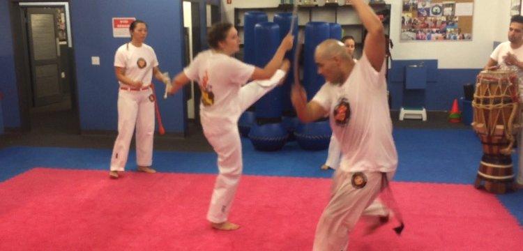 Sliding Descriptive Image