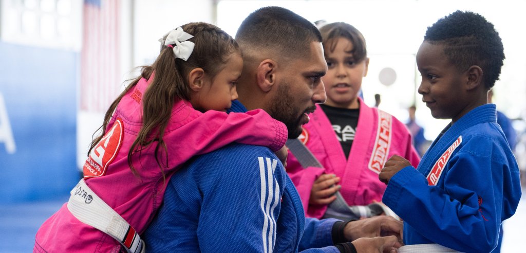 Sliding Descriptive Image