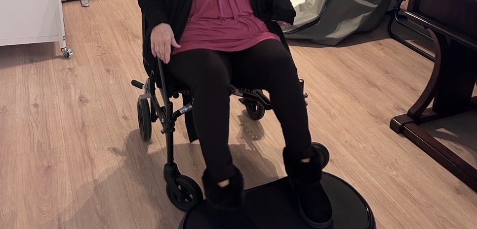 Sliding Descriptive Image