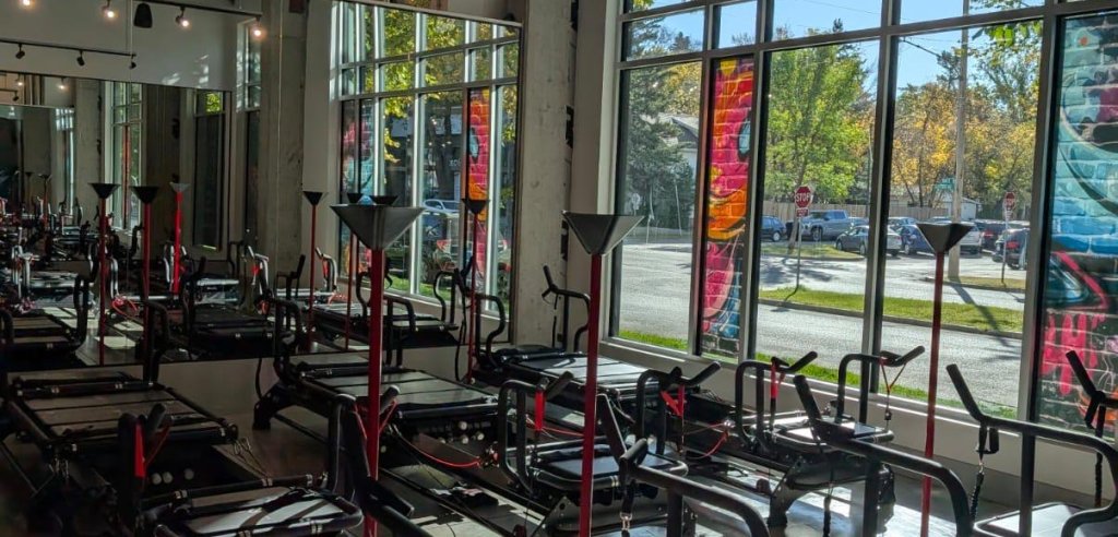 Sliding Descriptive Image