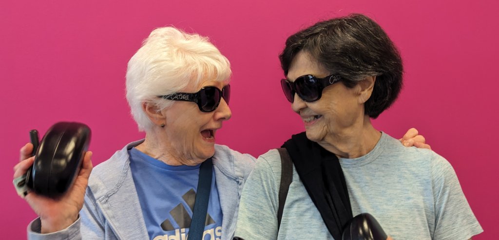 Sliding Descriptive Image