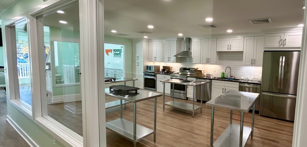 Sliding Descriptive Image