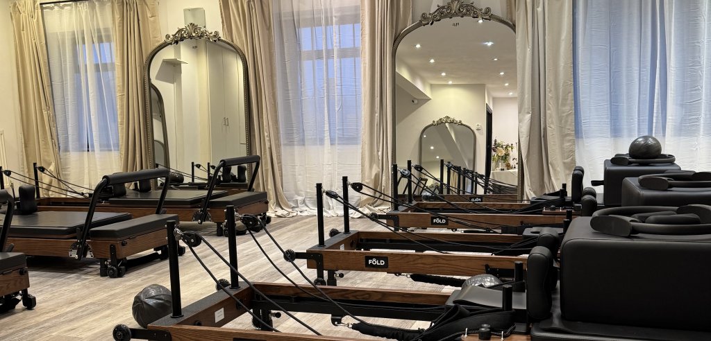 Sliding Descriptive Image