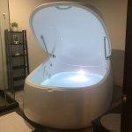 FLOAT POD ROOM 2