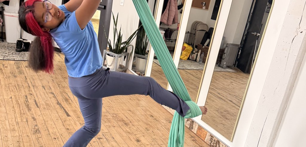 Sliding Descriptive Image