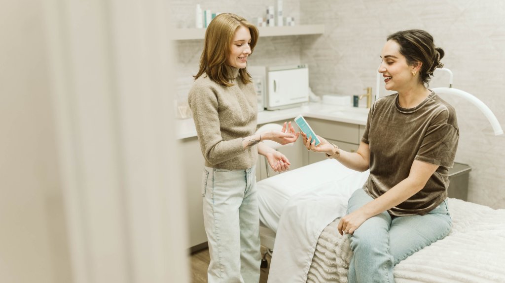 Sliding Descriptive Image