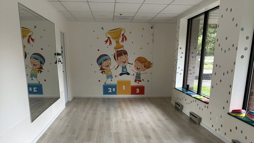 Sliding Descriptive Image