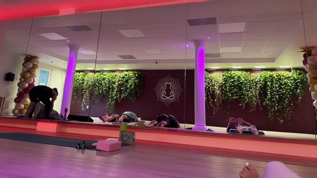 Sliding Descriptive Image