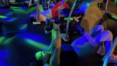 Sliding Descriptive Image