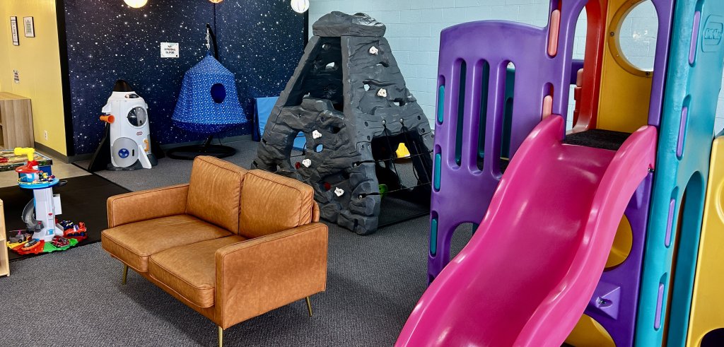 Sliding Descriptive Image