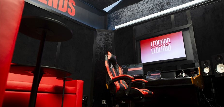 Sliding Descriptive Image