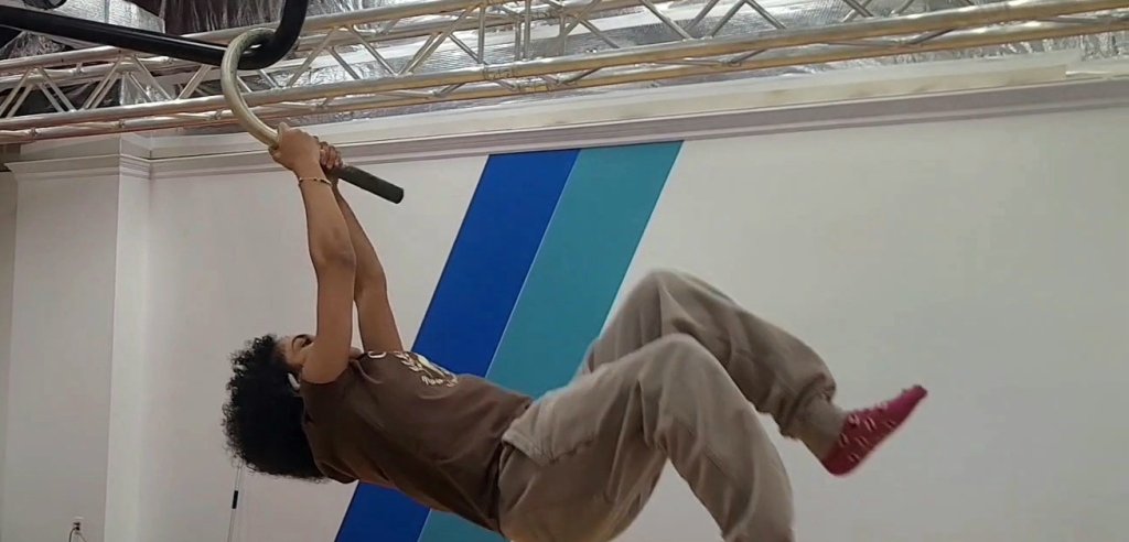 Sliding Descriptive Image