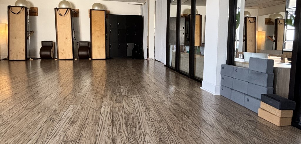 Sliding Descriptive Image