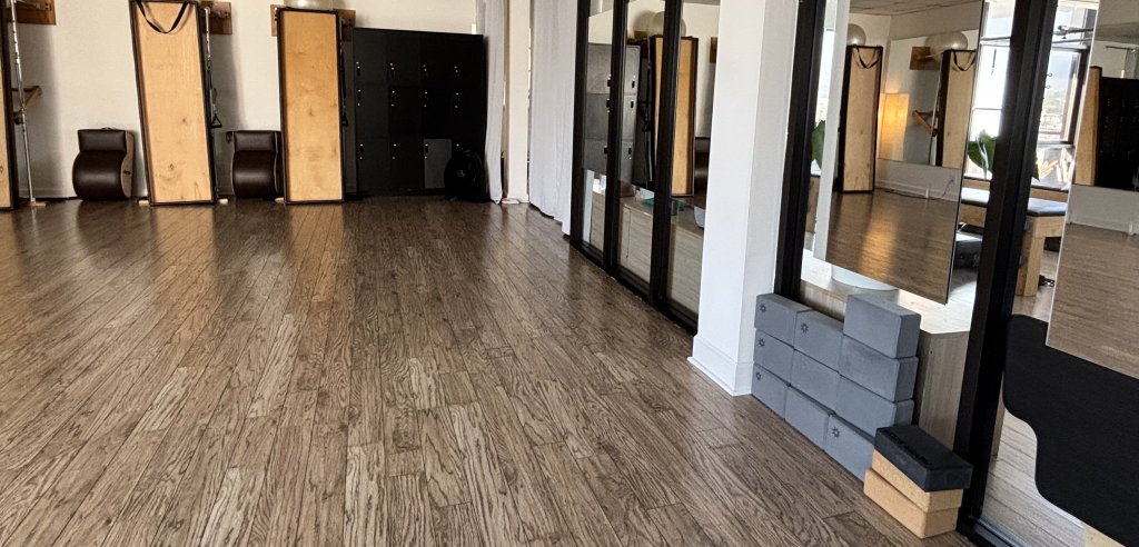 Sliding Descriptive Image