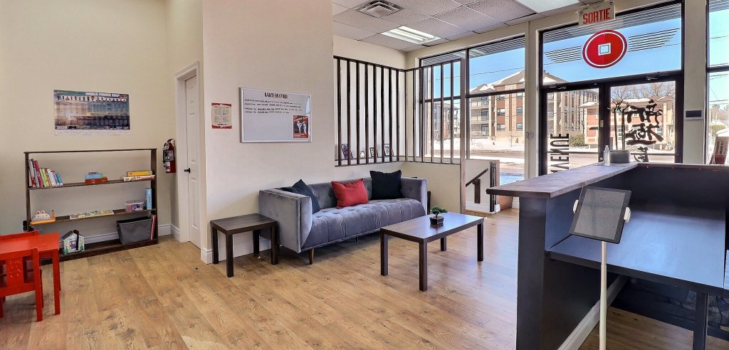 Sliding Descriptive Image