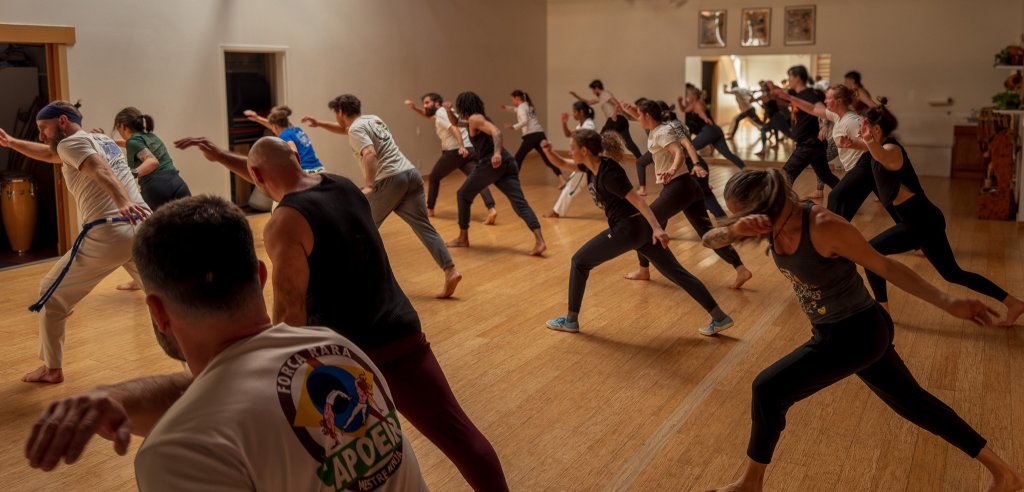 Sliding Descriptive Image