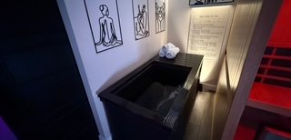 Sliding Descriptive Image