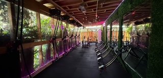 Sliding Descriptive Image