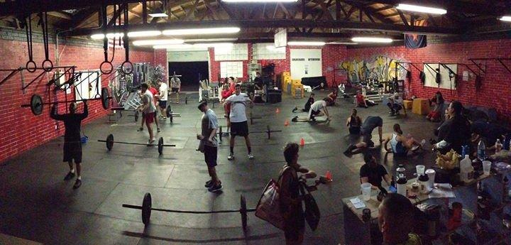 Sliding Descriptive Image