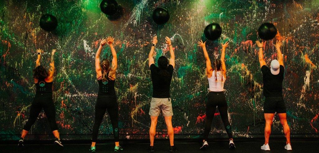 Sliding Descriptive Image