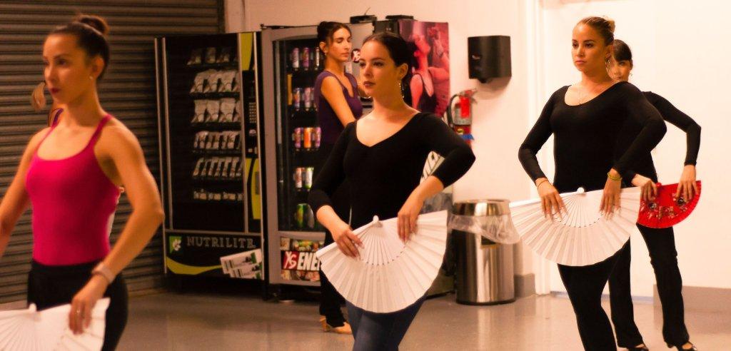 Sliding Descriptive Image