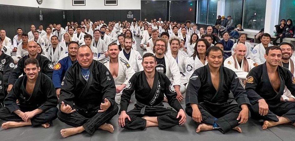 Sliding Descriptive Image