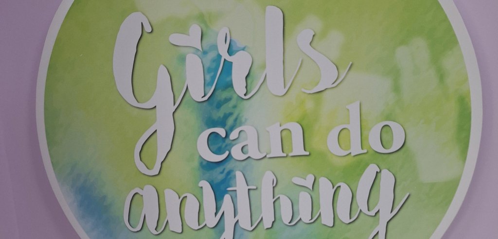 Sliding Descriptive Image