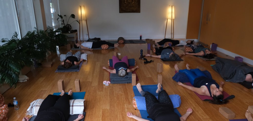 Sliding Descriptive Image