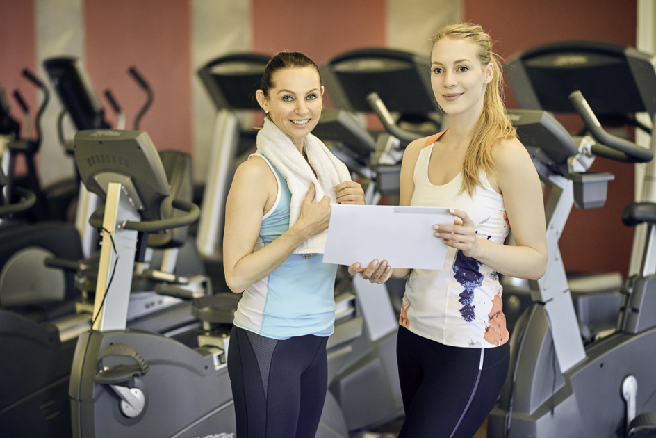 Gym staff training, training new gym employee