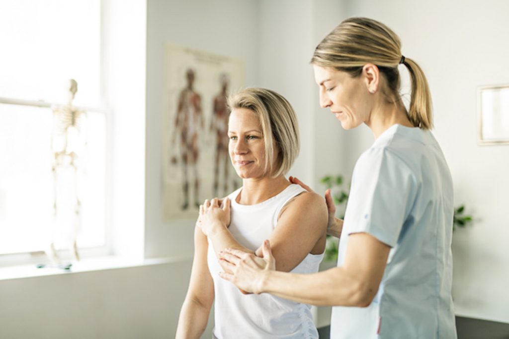 wellness center customer reviews, physical therapy session