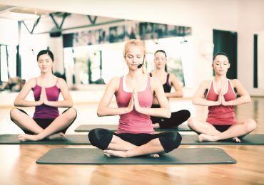 start a yoga studio, happy yoga class