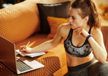 online services, fitness woman gone virtual